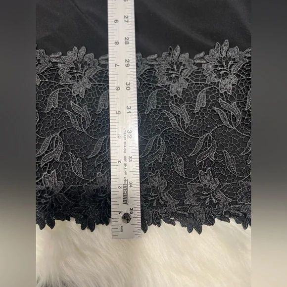 Eliza J Lace Hem Sheath Dress Black size 8 new with tags - Picture 5 of 9